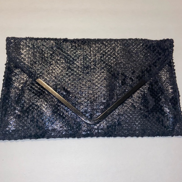 Urban Expressions Handbags - Clutch Faux alligator skin purse Urban Expressions